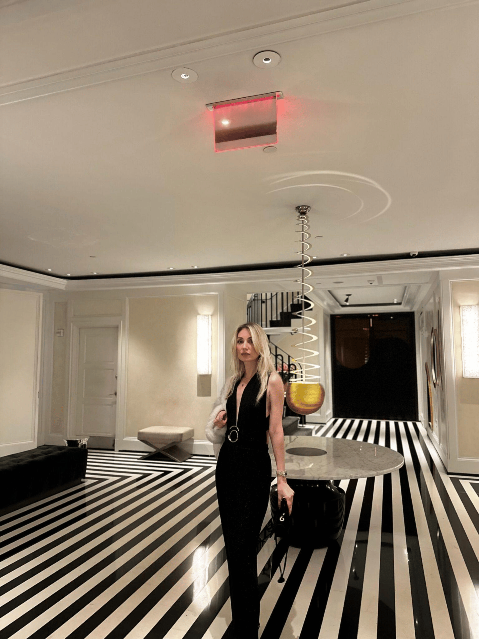 NEW YORK ADJUSTABLE GLITTER BELT DETAILED BLACK MAXI DRESS - Image 2